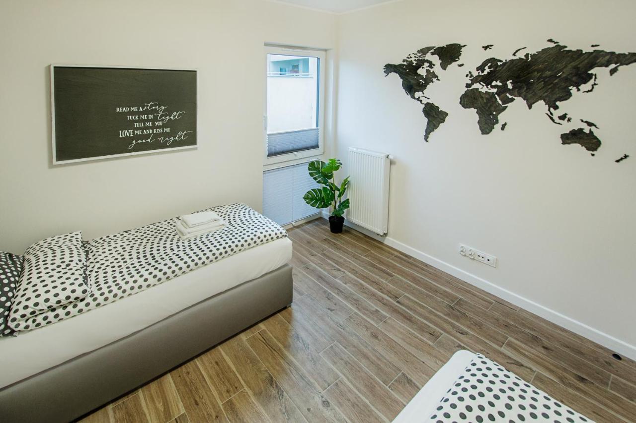 Apartament Centrum Xl - Komfortowe Noclegi Piaseczno  Dış mekan fotoğraf
