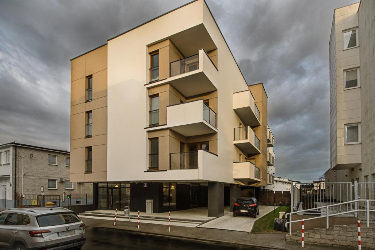 Apartament Centrum Xl - Komfortowe Noclegi Piaseczno  Dış mekan fotoğraf